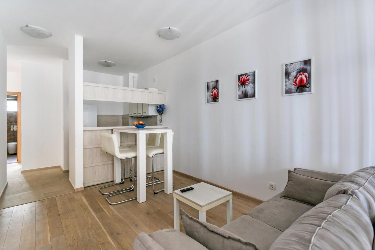 Apartments Beatrice 拉法洛维奇 外观 照片